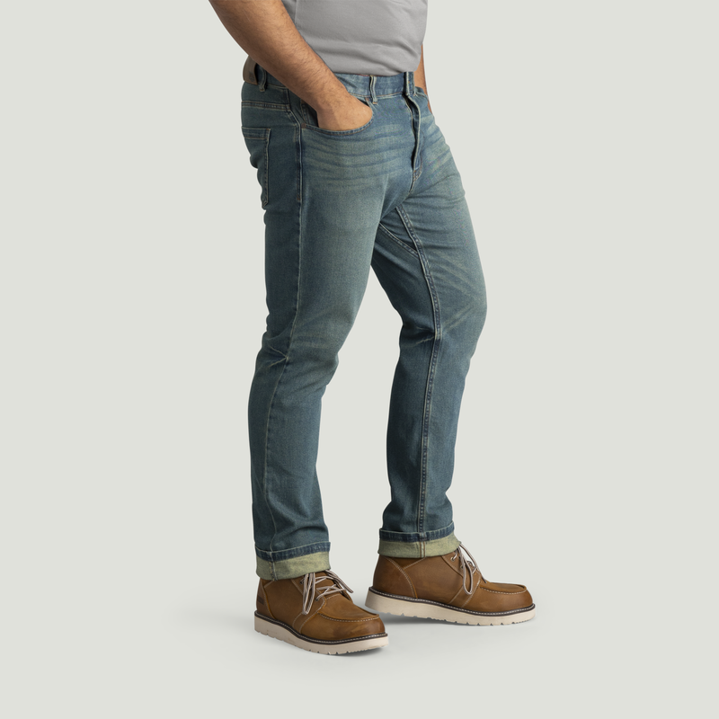 Men's Straight Fit Lightweight Cooling Jean image number 8