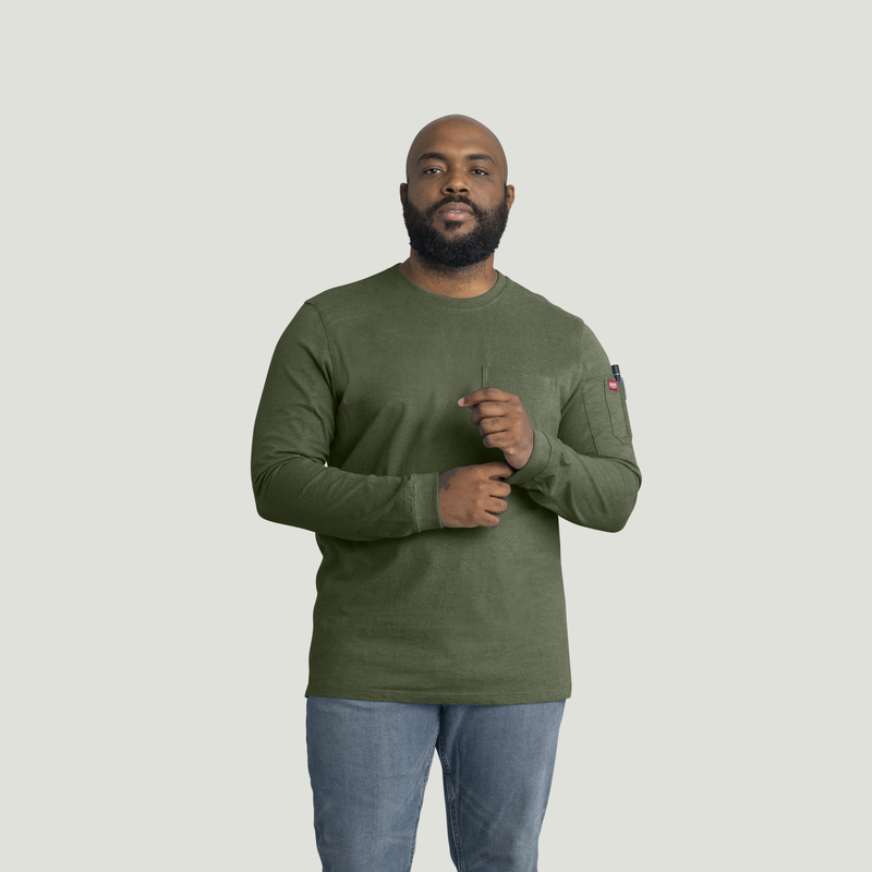 Men's Heavyweight Long Sleeve Cotton Pocket T-Shirt image number 5