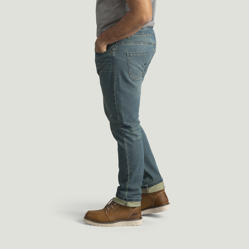 Men's Straight Fit Lightweight Cooling Jean image number 7