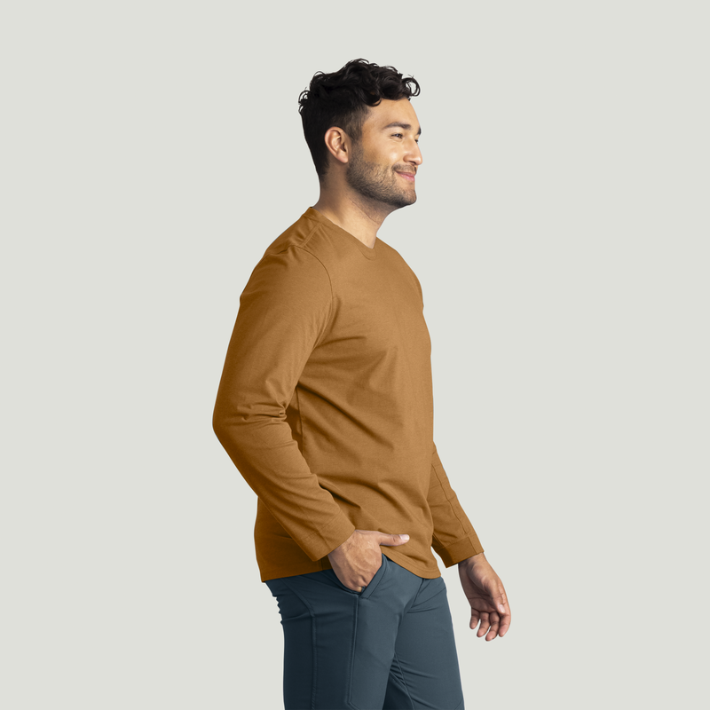 Men's Midweight Long Sleeve Performance Tee image number 8
